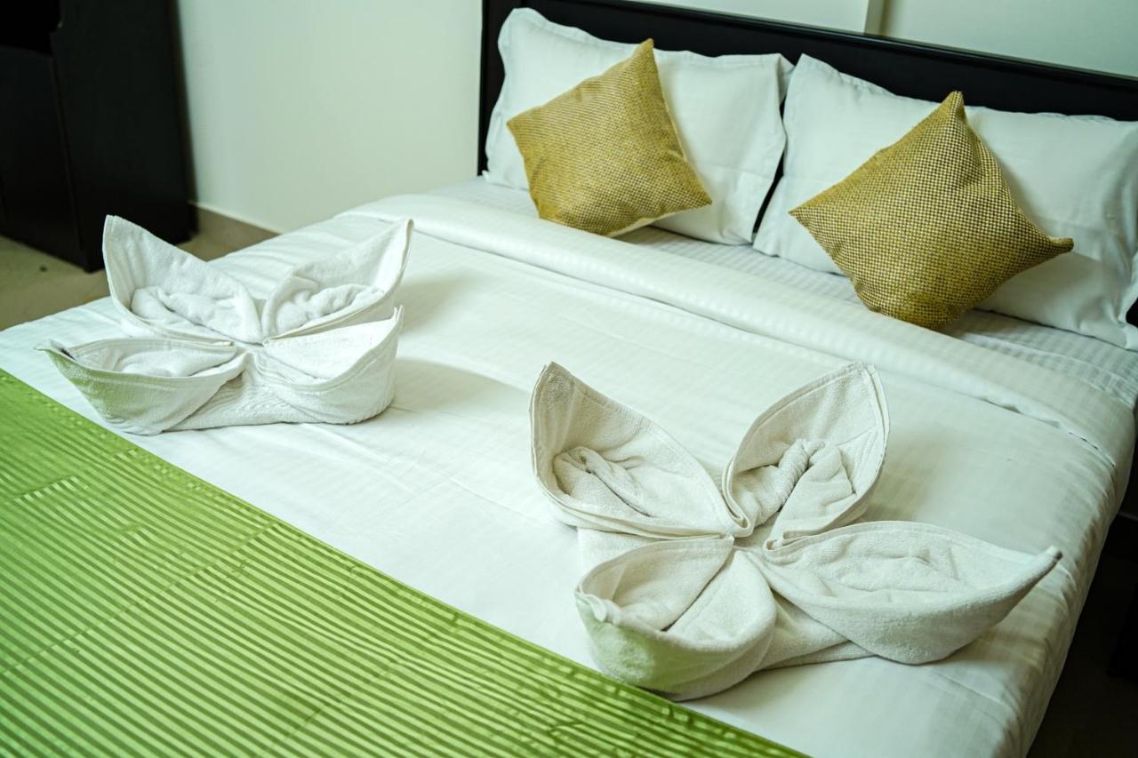 Caravan Holiday Homes Витхири Экстерьер фото